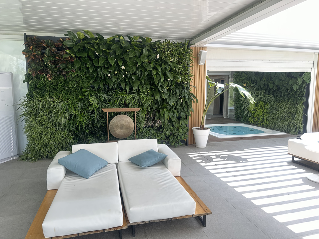 16_giardini_verticali_interni_botanika